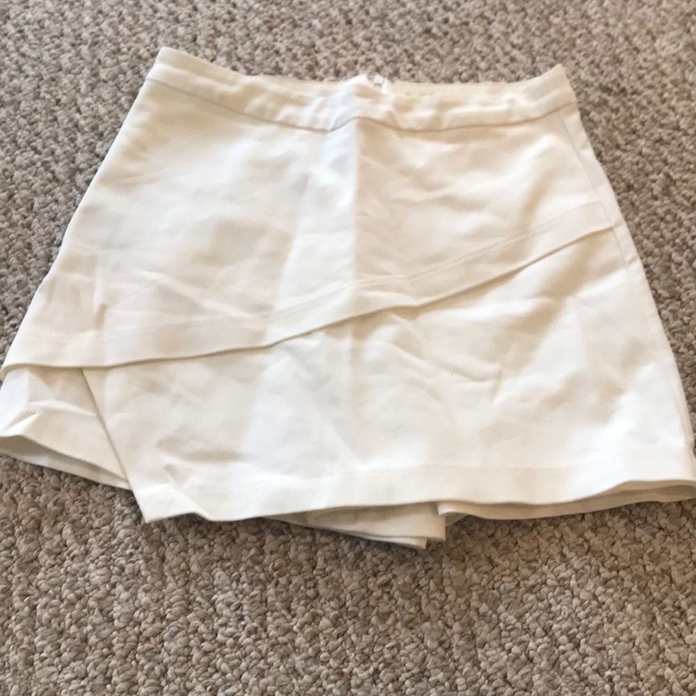 white skort